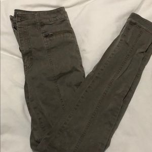 Green cargo skinny jeans